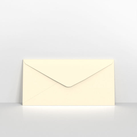 GCDLIVY - Ivory Coloured Gummed V Flap Envelopes - Greeting Card Envelopes